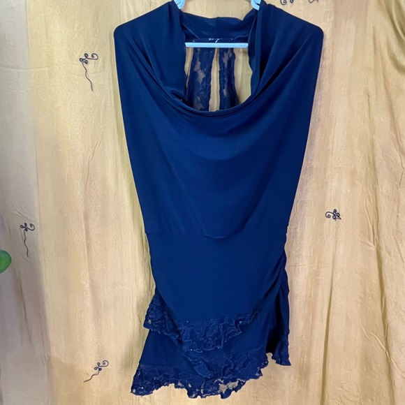 Imported One piece 💓backless - Picture 6 of 6